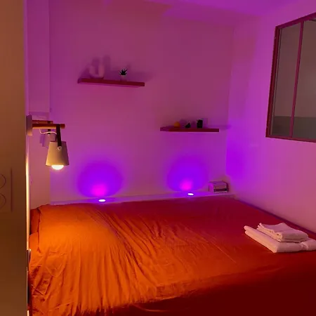 Ultra Centre - Jacuzzi&vidéoprojecteur Appartamento