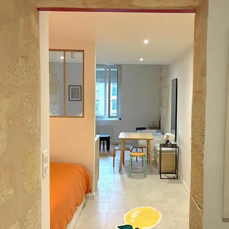 Ultra Centre - Jacuzzi&vidéoprojecteur Appartamento *
