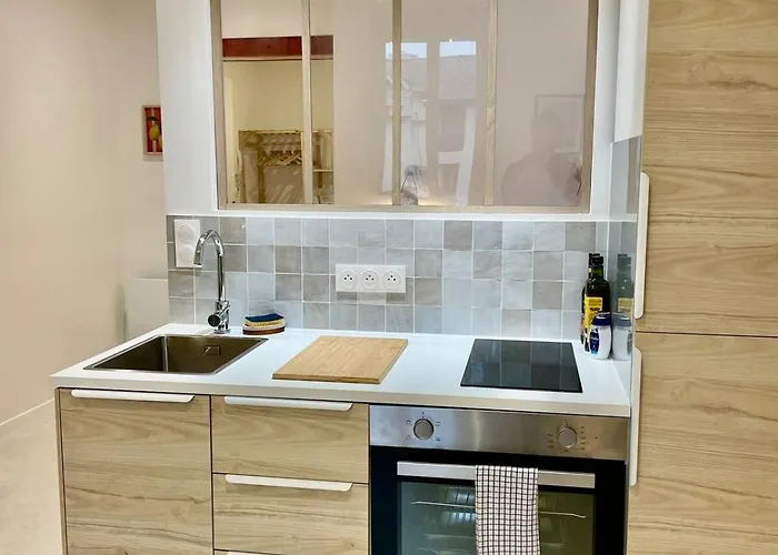 Ultra Centre - Jacuzzi & Videoprojecteur