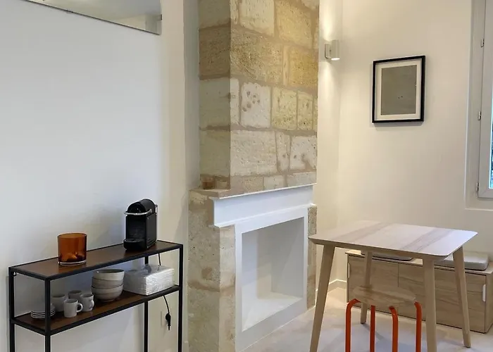 Ultra Centre - Jacuzzi & Videoprojecteur Апартаменты Либурн